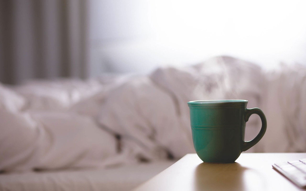 A coffee cup, one of the many objects you could use for this type of concentration meditation.