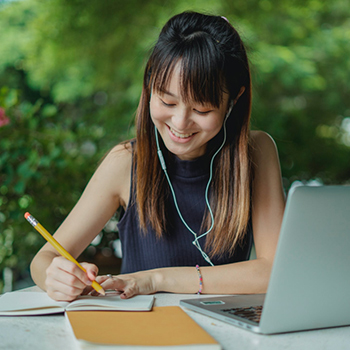 How to Learn a New Language Fast: A Step-by-Step Guide