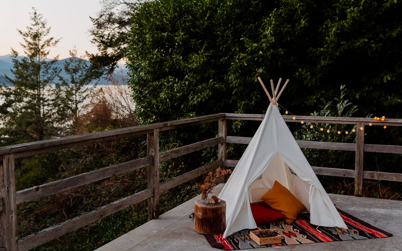 a tent and trees