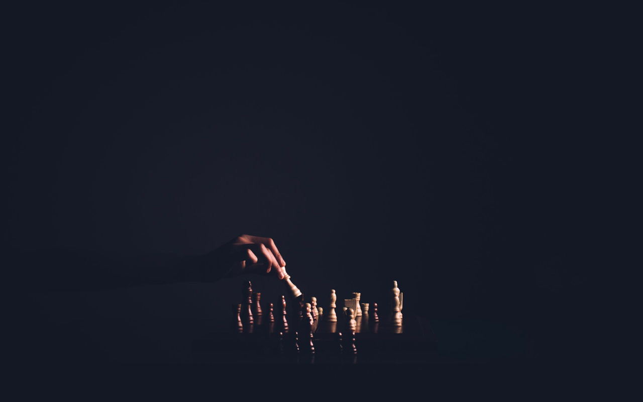 chess in dark