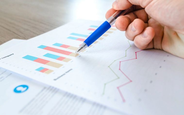 How to Think Analytically at Work, School, Daily Life & Even At Play