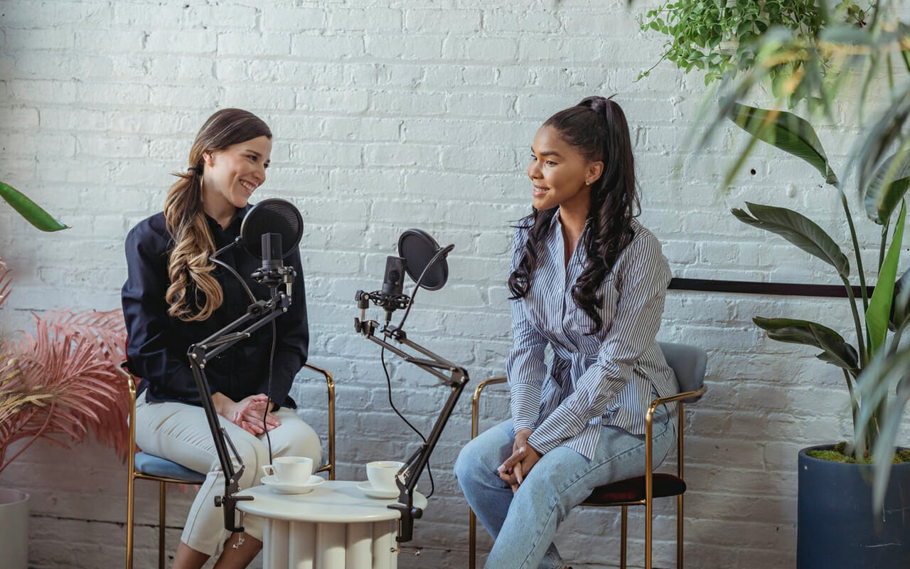 two women interviews